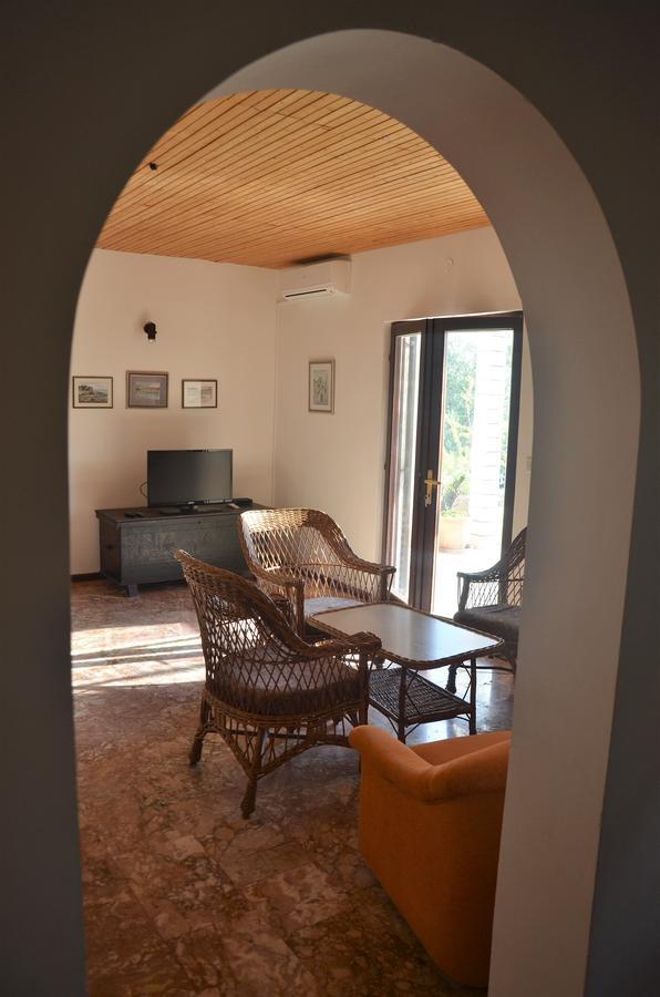 Apartments Dara Rogoznica  Kültér fotó