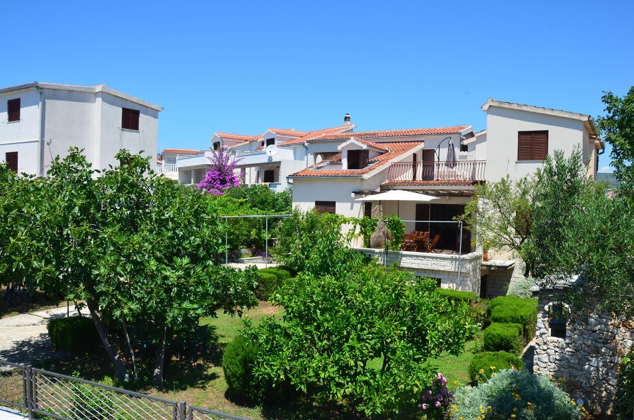 Apartments Dara Rogoznica  Kültér fotó